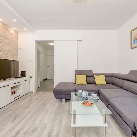 Kate Apartamento Omiš Exterior foto