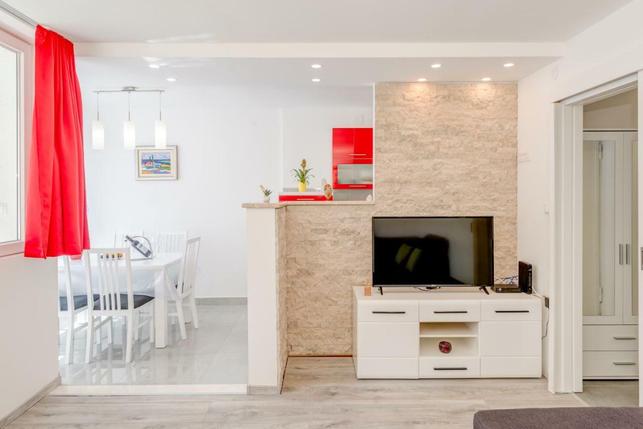 Kate Apartamento Omiš Exterior foto