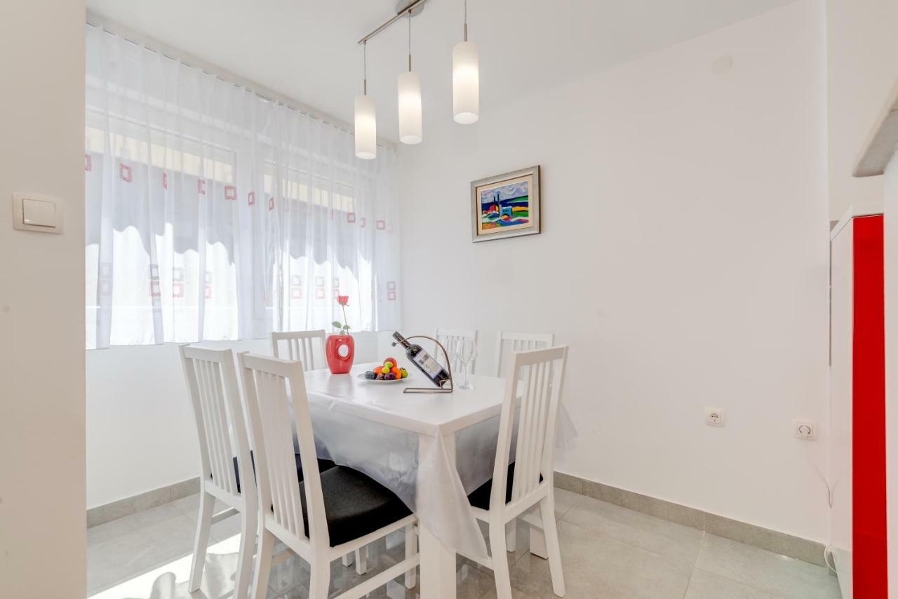 Kate Apartamento Omiš Exterior foto